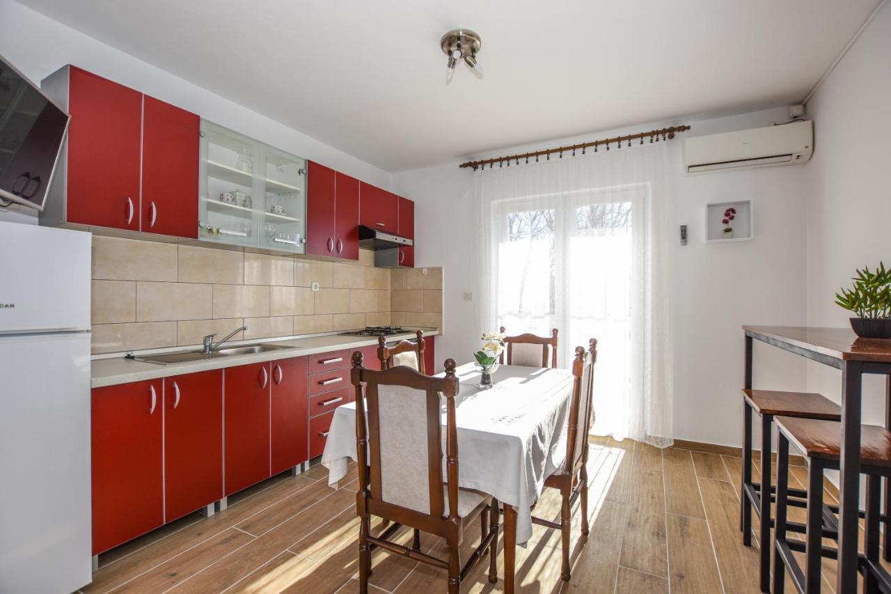 Apartmani Andreja Pag Town Zewnętrze zdjęcie